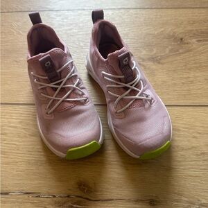 On Running Kids Sneakers in Pink and Green